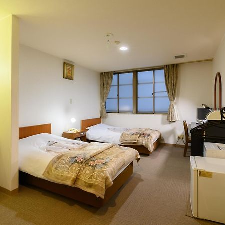 Tabist Business Ryokan Hotel Yukimiso Toyama Station Esterno foto