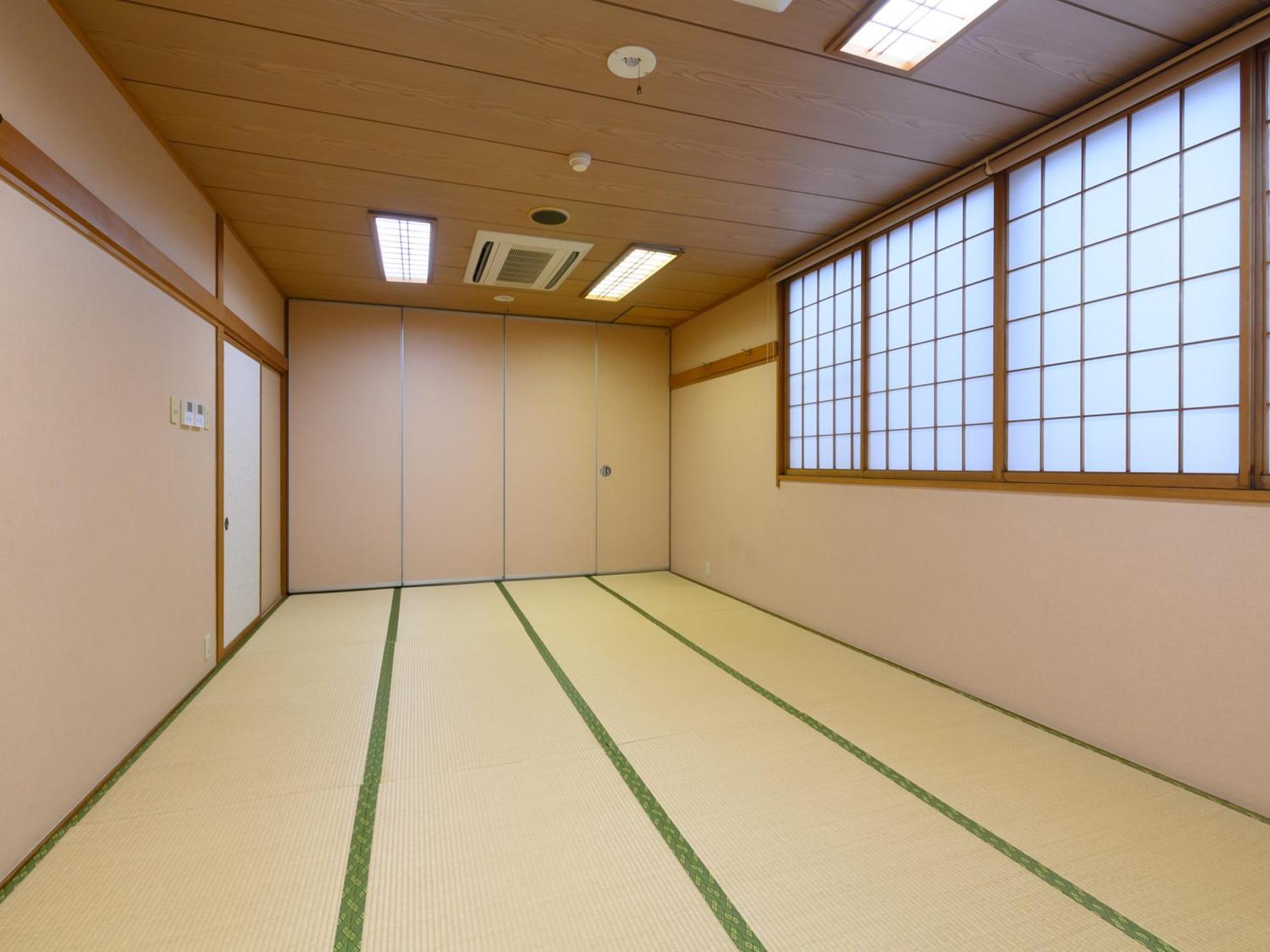 Tabist Business Ryokan Hotel Yukimiso Toyama Station Esterno foto